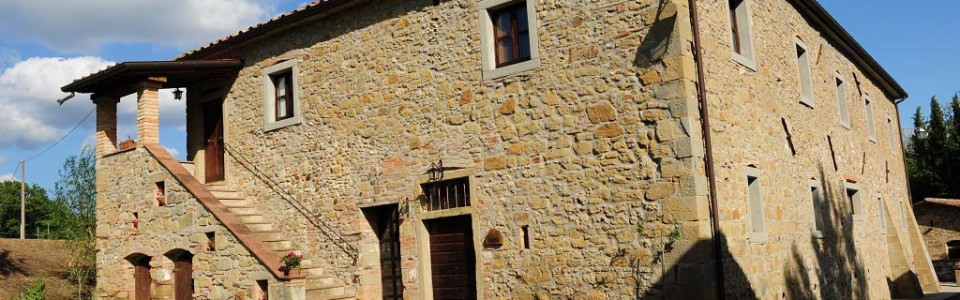 agriturismo-anghiari-in-toscana-con-ampio-giardino-10