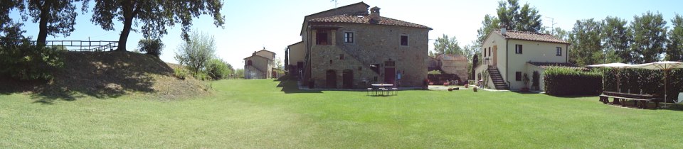 panorama-agriturismo-anghiari-in-valtiberina-toscana