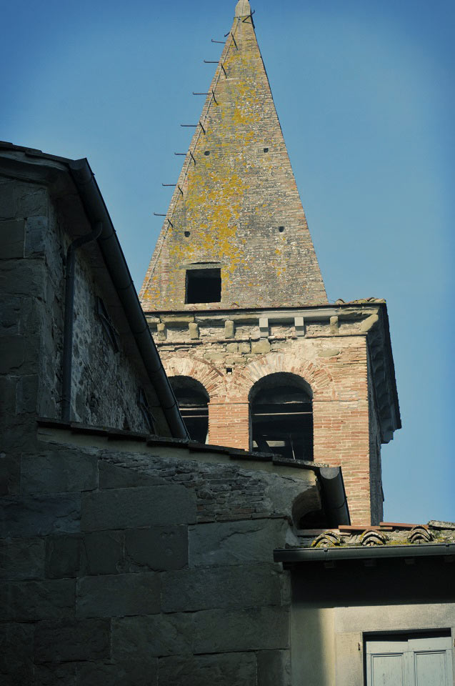 Anghiari-centro-storico-medievale-in-toscana-2