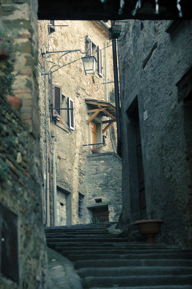 Anghiari-centro-storico-medievale-in-toscana-5